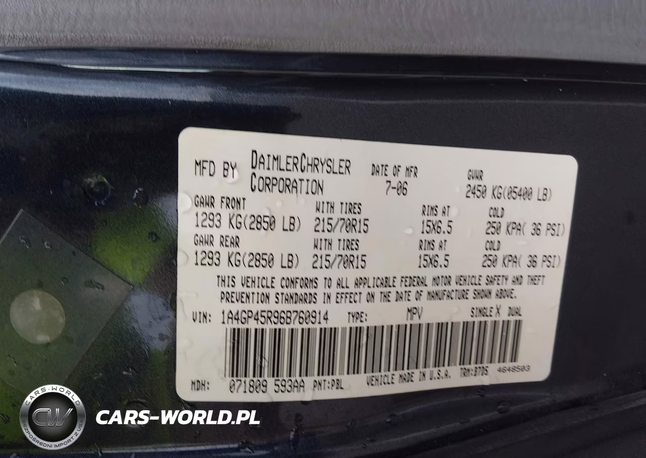 2006 Chrysler Town & Country VIN:1A4GP45R96B760914 - 9