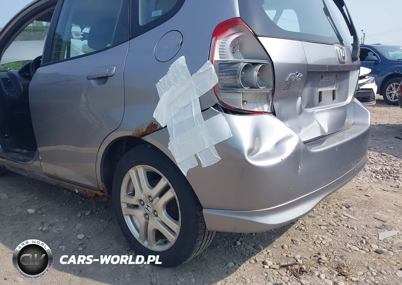 2007 Honda Fit Sport VIN:JHMGD38637S018907 - 6