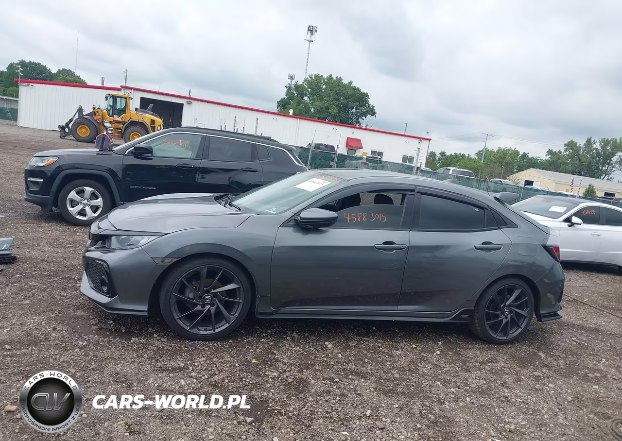 2018 Honda Civic Sport VIN:SHHFK7H48JU412396 - 14