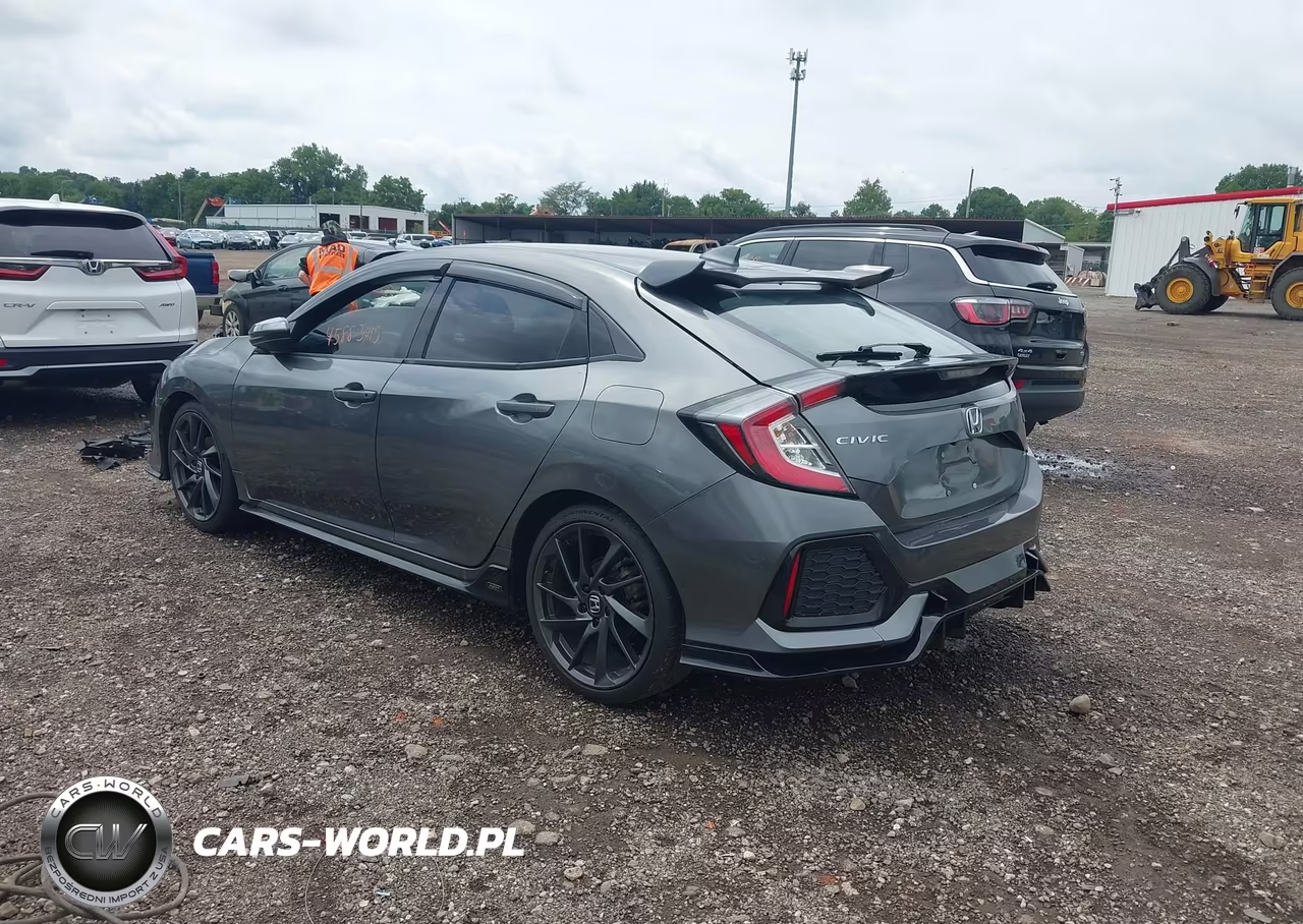2018 Honda Civic Sport VIN:SHHFK7H48JU412396 - 3