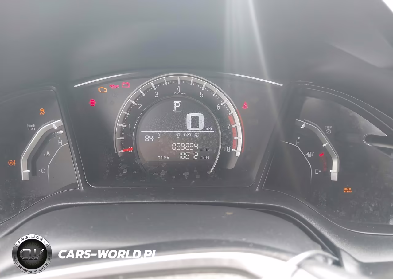 2018 Honda Civic Sport VIN:SHHFK7H48JU412396 - 7
