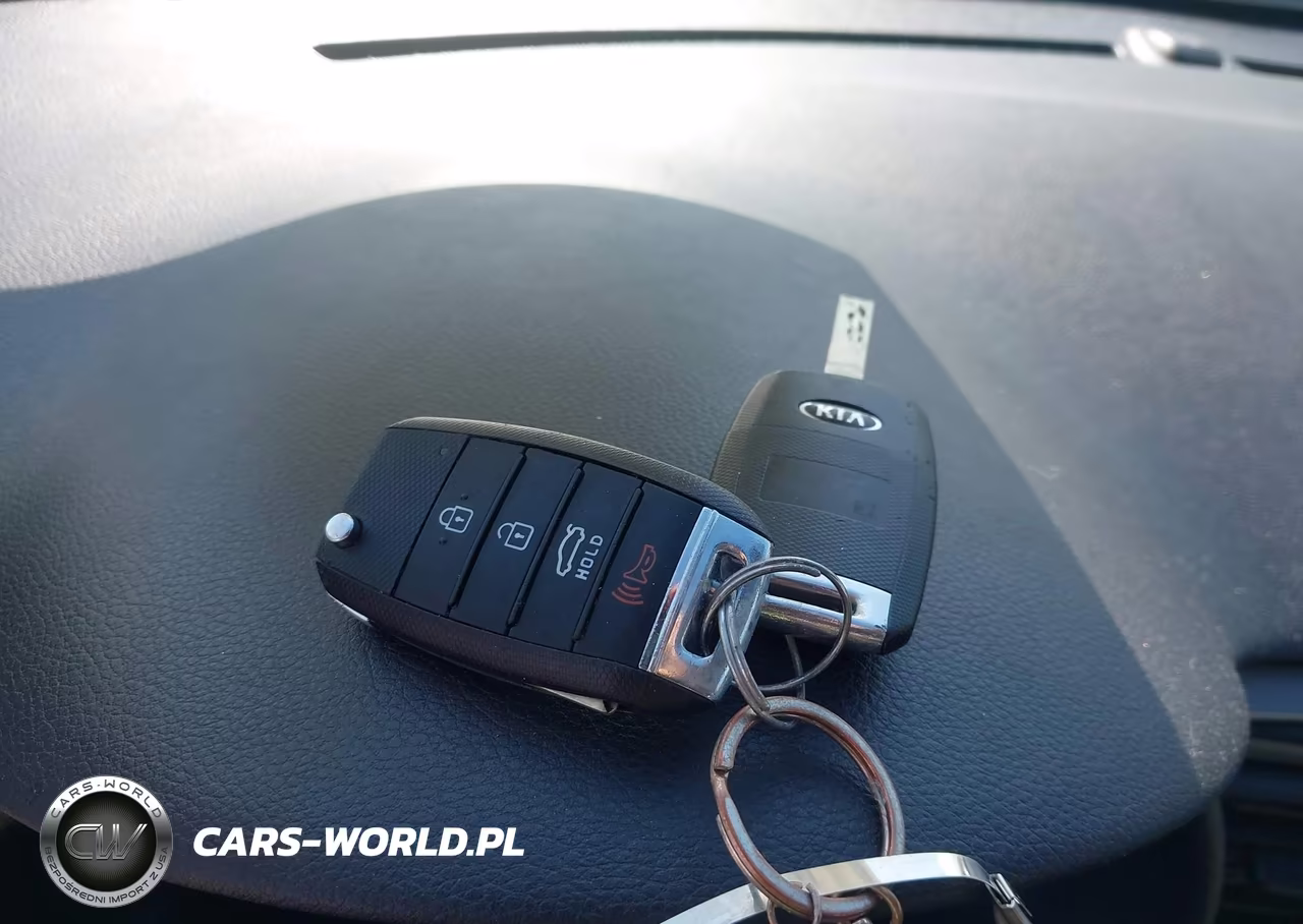 2020 Kia Rio S VIN:3KPA24AD6LE336058 - 11