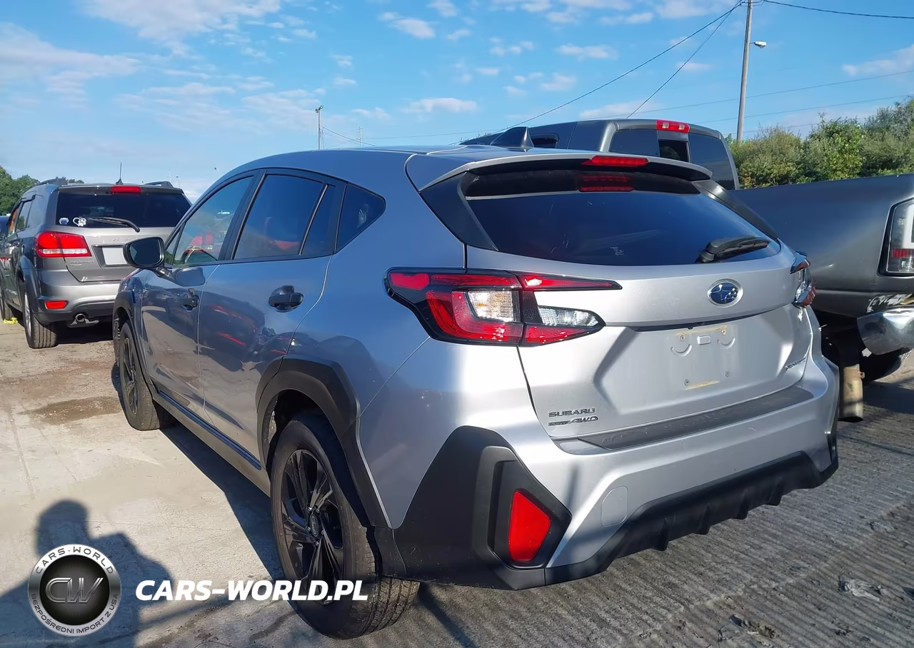 2024 Subaru Crosstrek VIN:JF2GUABC6R8290843 - 3