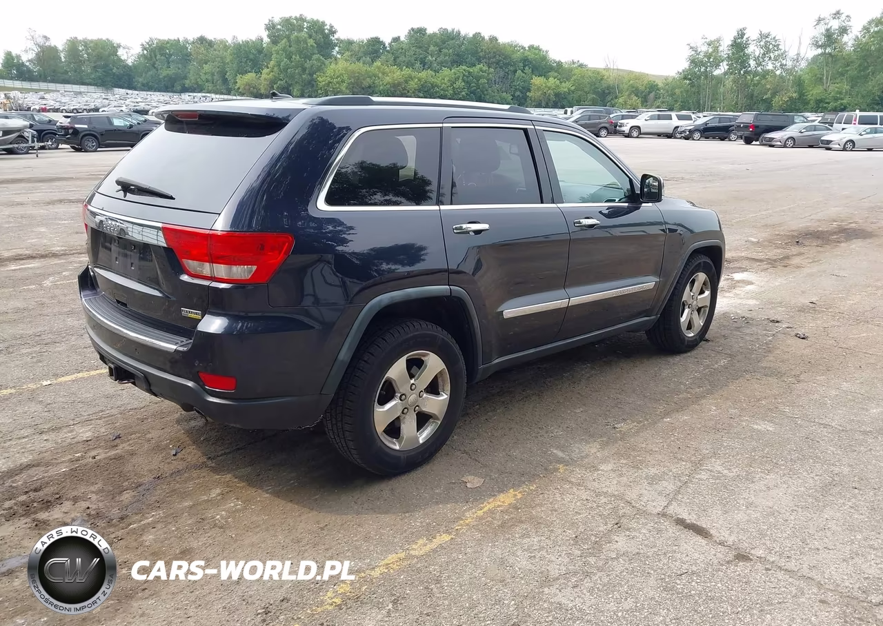 2011 Jeep Grand Cherokee Limited VIN:1J4RR5GG5BC550741 - 4