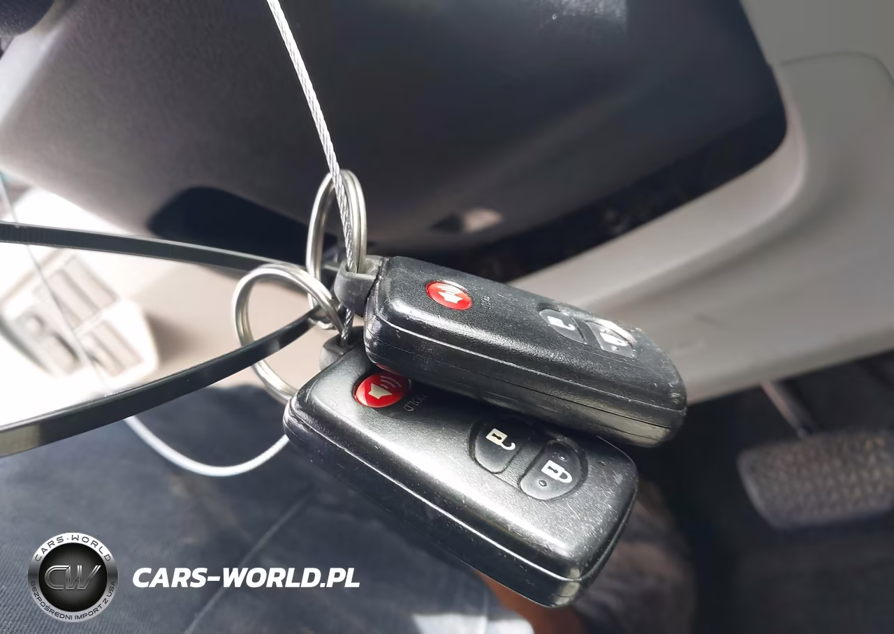 2012 Toyota Prius Three VIN:JTDKN3DU7C0335656 - 11