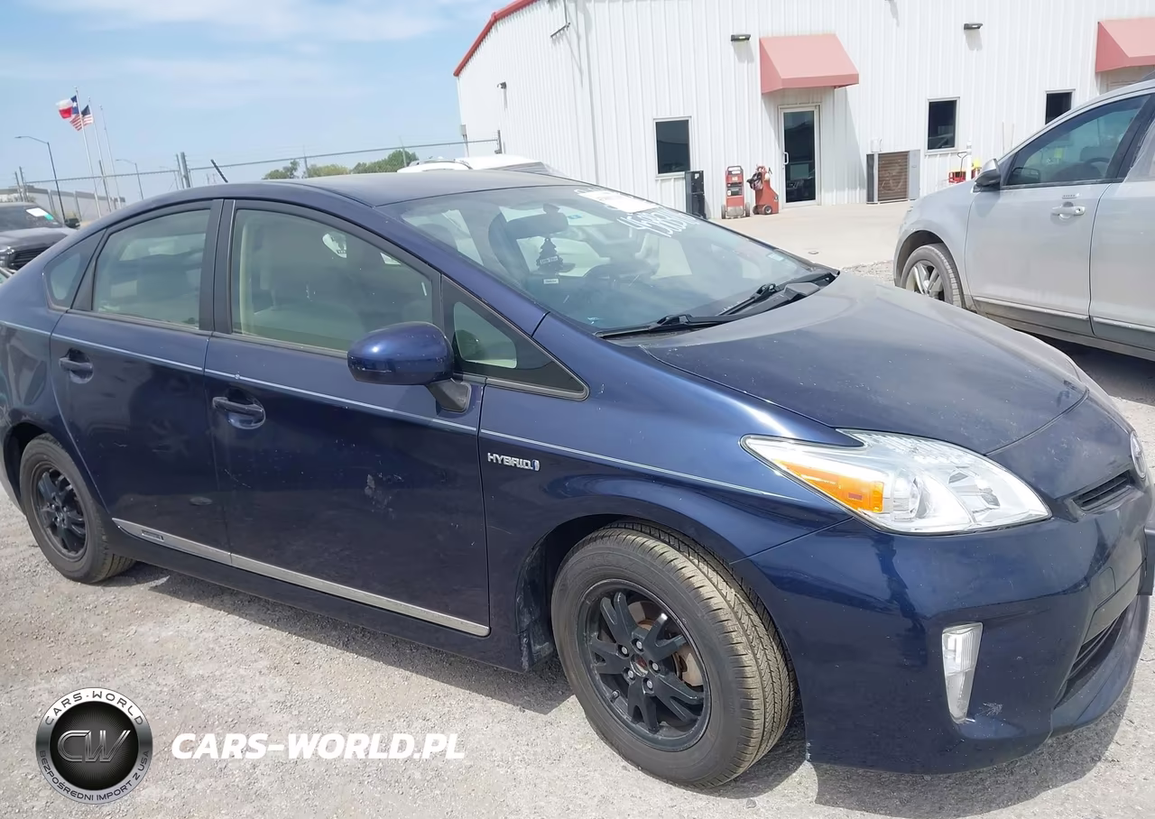 2012 Toyota Prius Three VIN:JTDKN3DU7C0335656 - 6