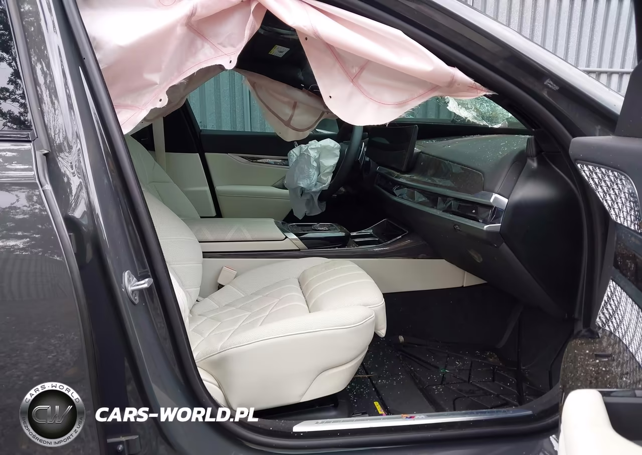2026 BMW 760I xDrive VIN:WBA33EJ08TCX59320 - 5