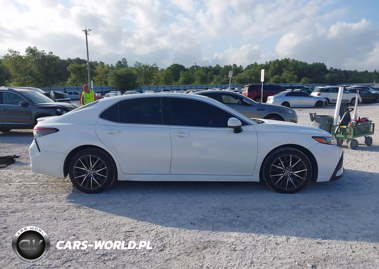 2021 Toyota Camry Se VIN:4T1G11AK2MU569847 - 14