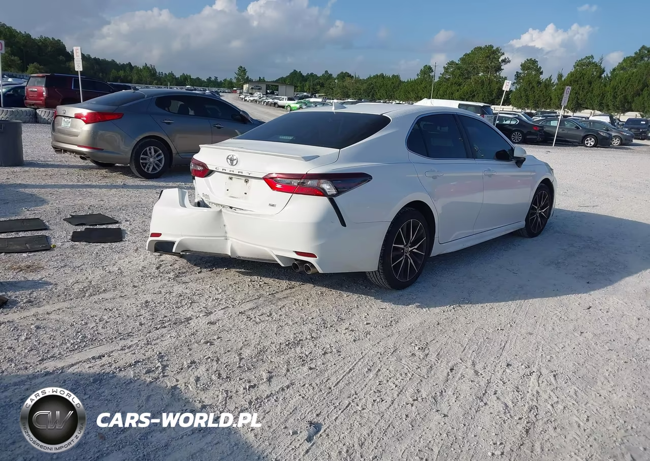 2021 Toyota Camry Se VIN:4T1G11AK2MU569847 - 4
