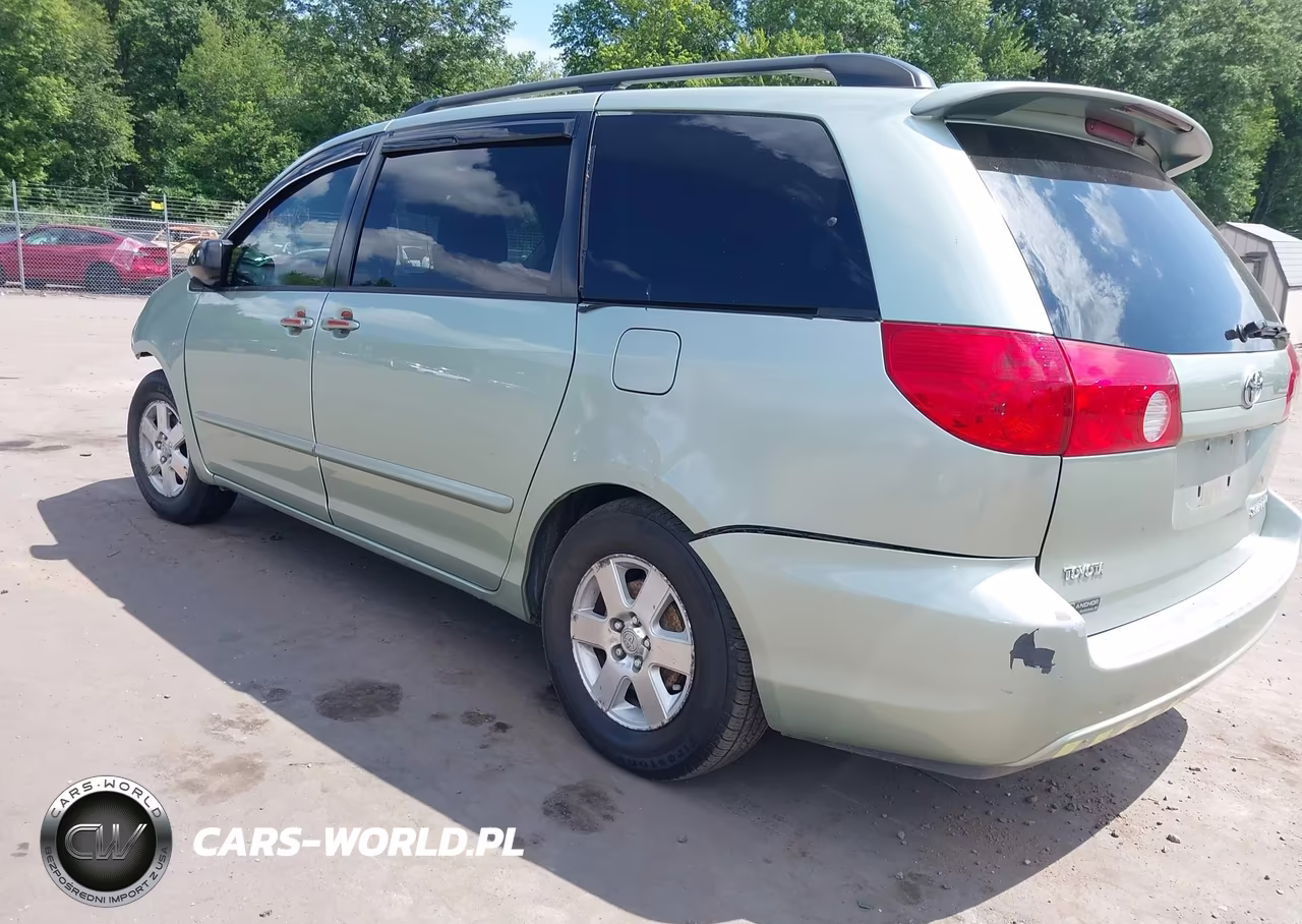 2007 Toyota Sienna Le VIN:5TDZK23C77S024838 - 3
