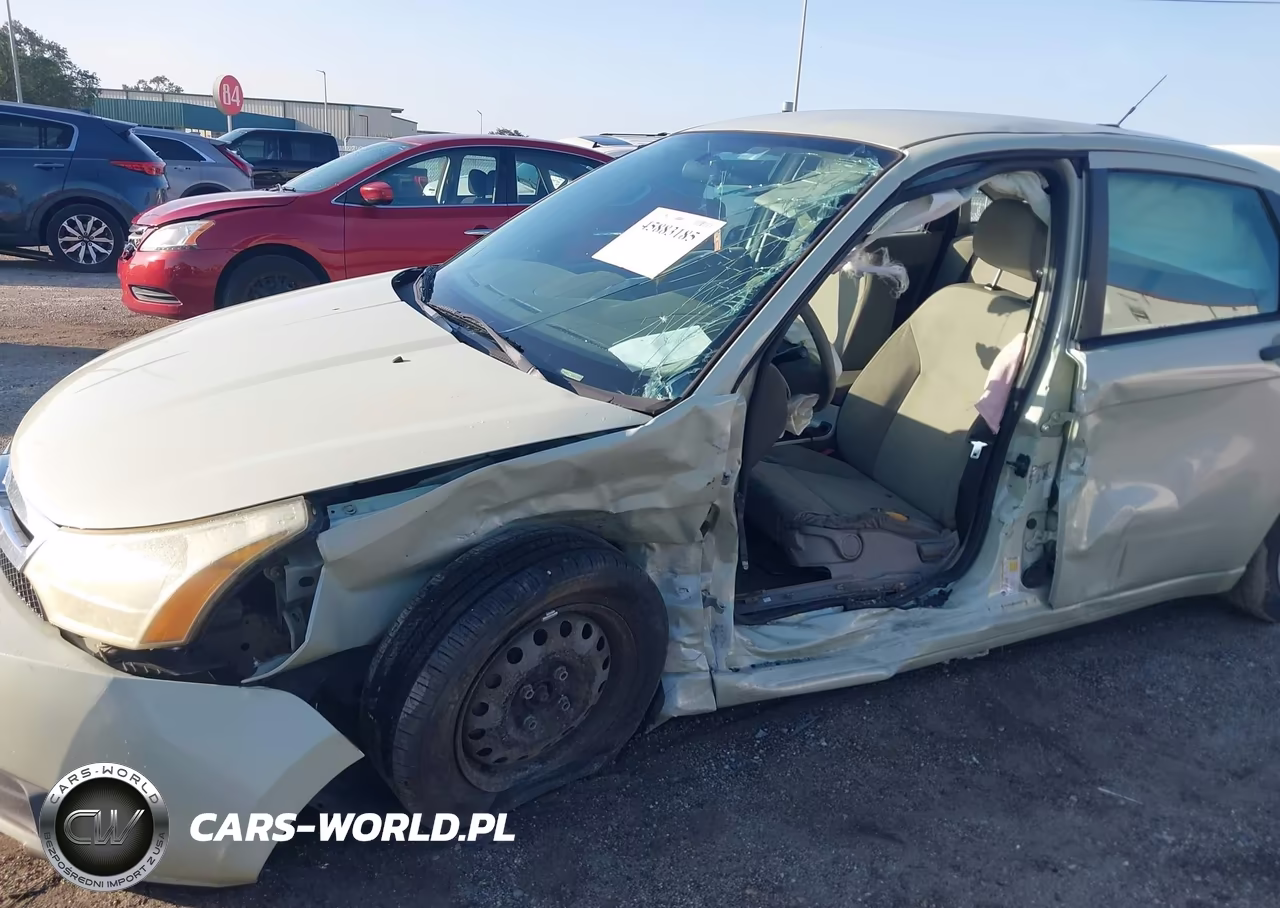 2011 Ford Focus S VIN:1FAHP3EN9BW142289 - 6