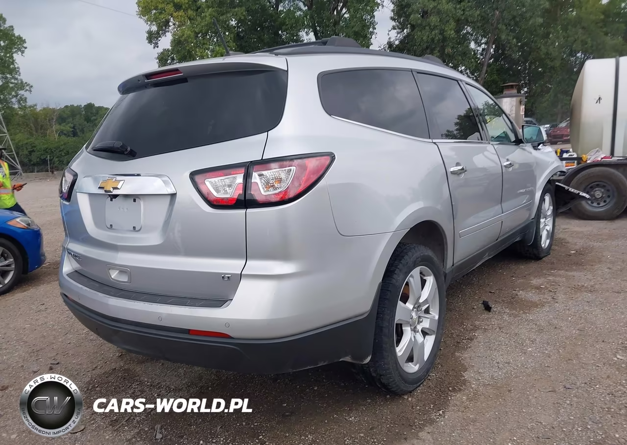 2017 Chevrolet Traverse Lt VIN:1GNKRGKD0HJ183064 - 4