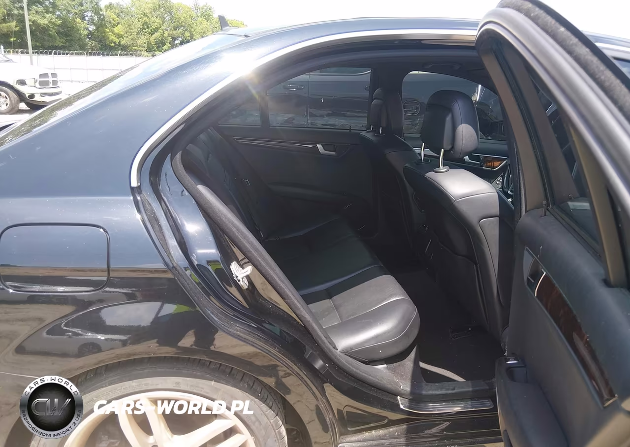2013 Mercedes-Benz C 250 Sport VIN:WDDGF4HB8DA831231 - 8