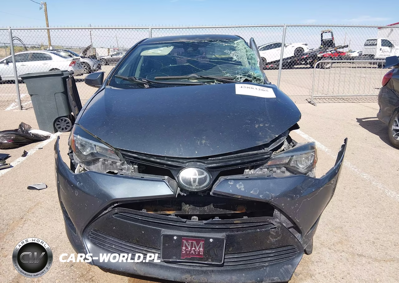 2017 Toyota Corolla Le VIN:2T1BURHE8HC882022 - 13