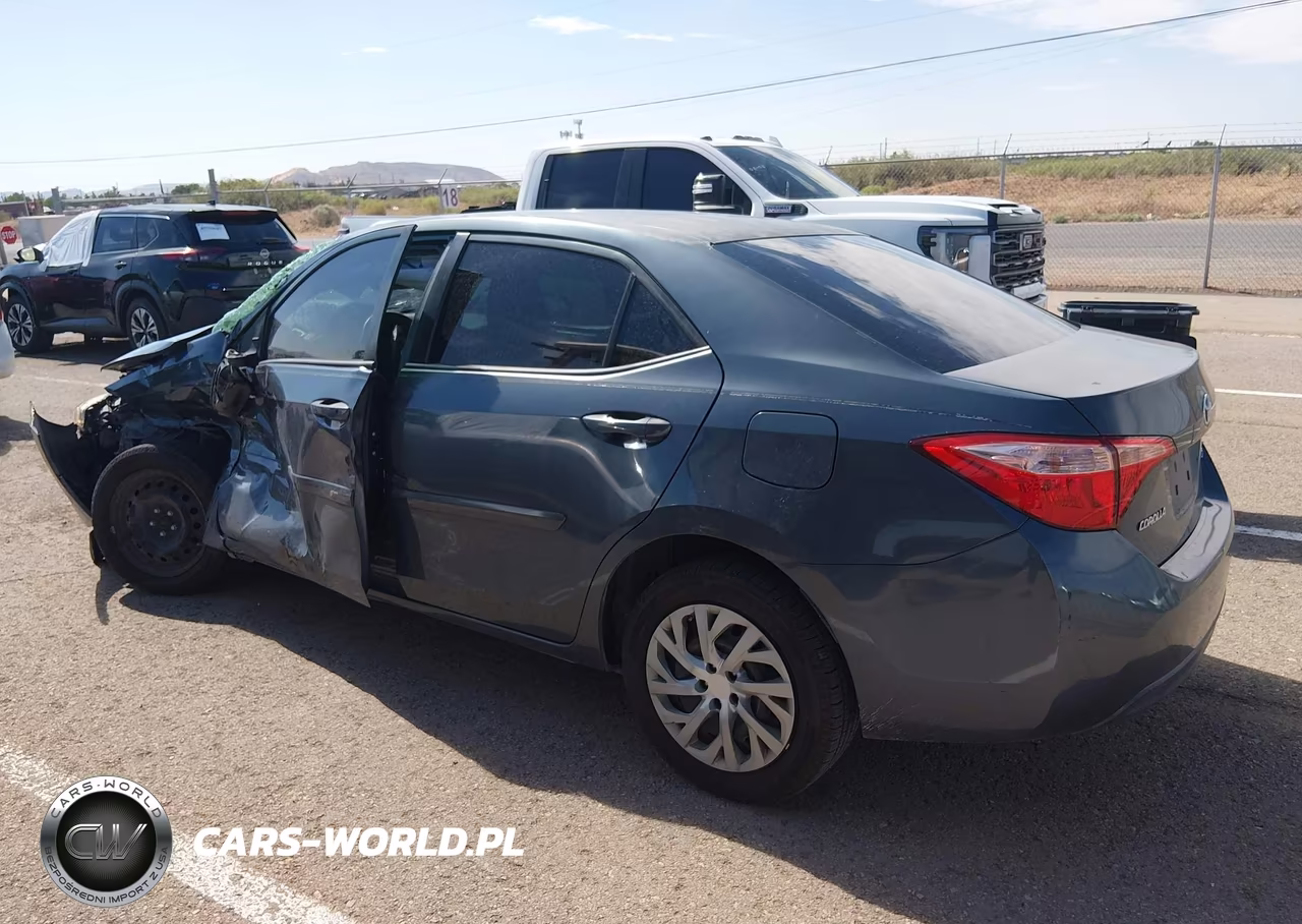 2017 Toyota Corolla Le VIN:2T1BURHE8HC882022 - 15