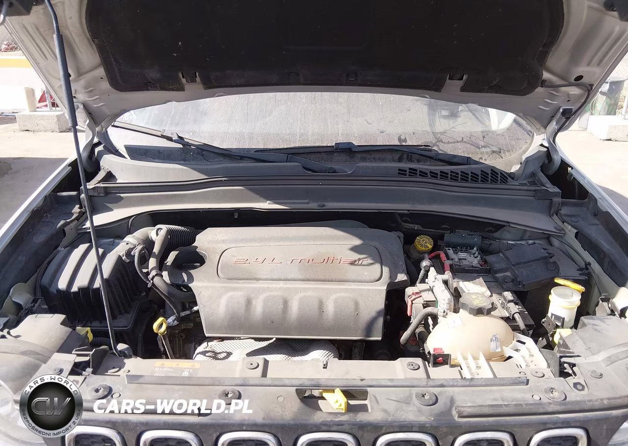2017 Jeep Renegade Latitude VIN:ZACCJABB4HPF78266 - 10