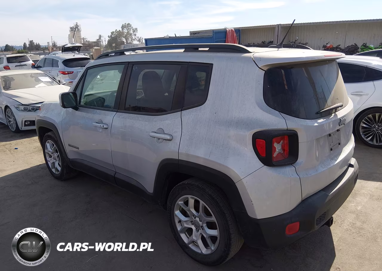 2017 Jeep Renegade Latitude VIN:ZACCJABB4HPF78266 - 3