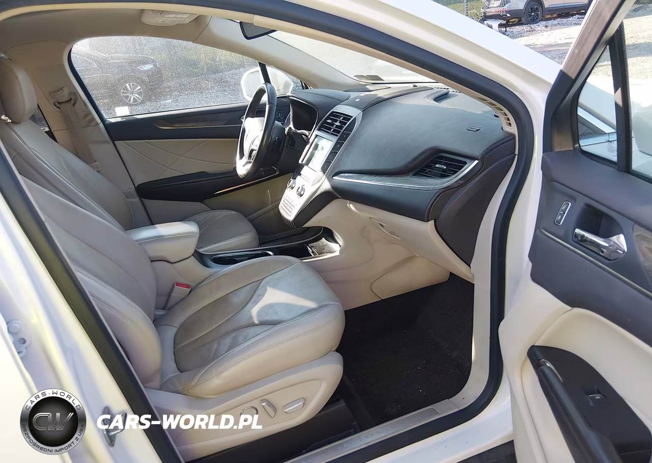 2018 Lincoln Mkc Reserve VIN:5LMCJ3D92JUL31718 - 5