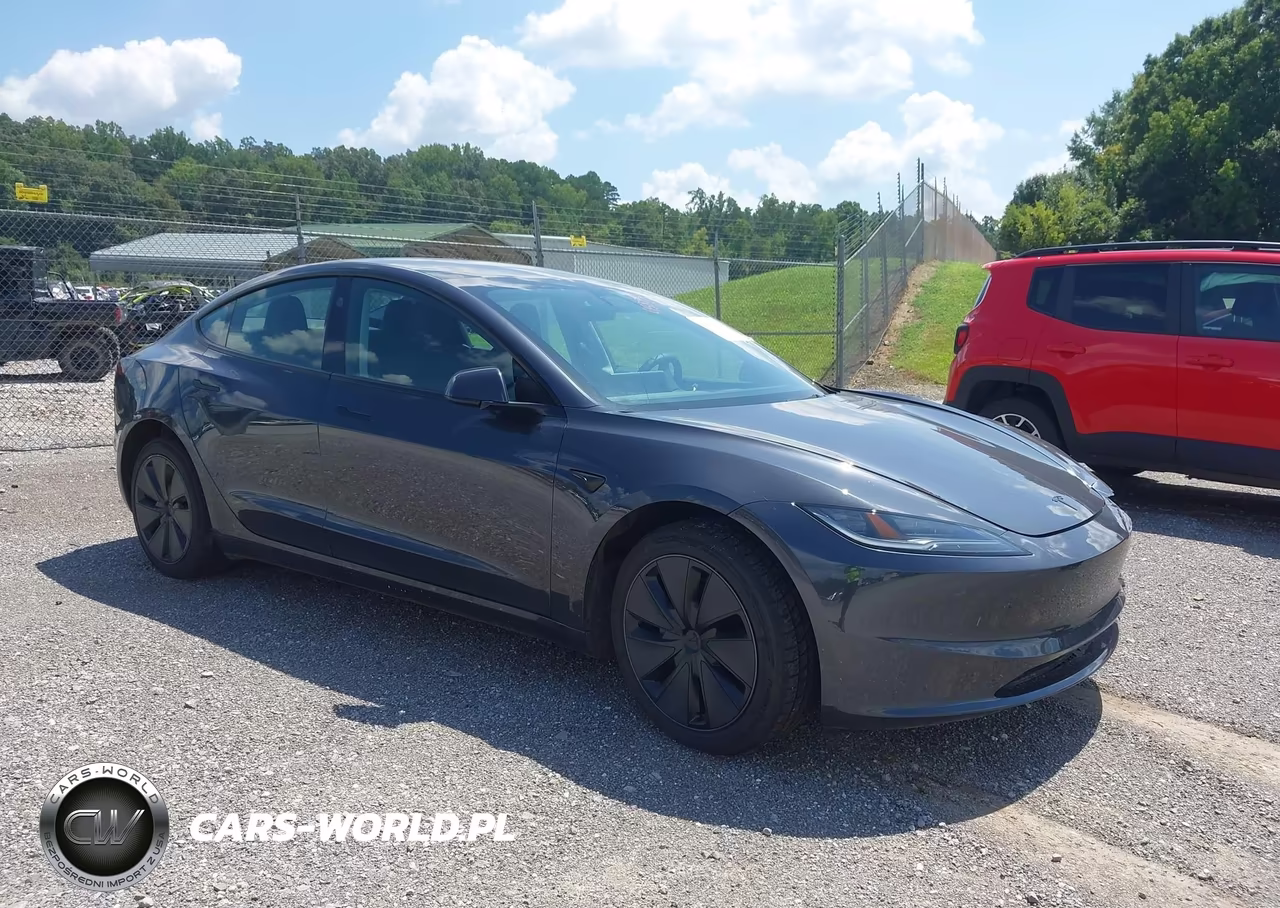 2026 Tesla Model 3 VIN:5YJ3E1EA7TF117201 - 1