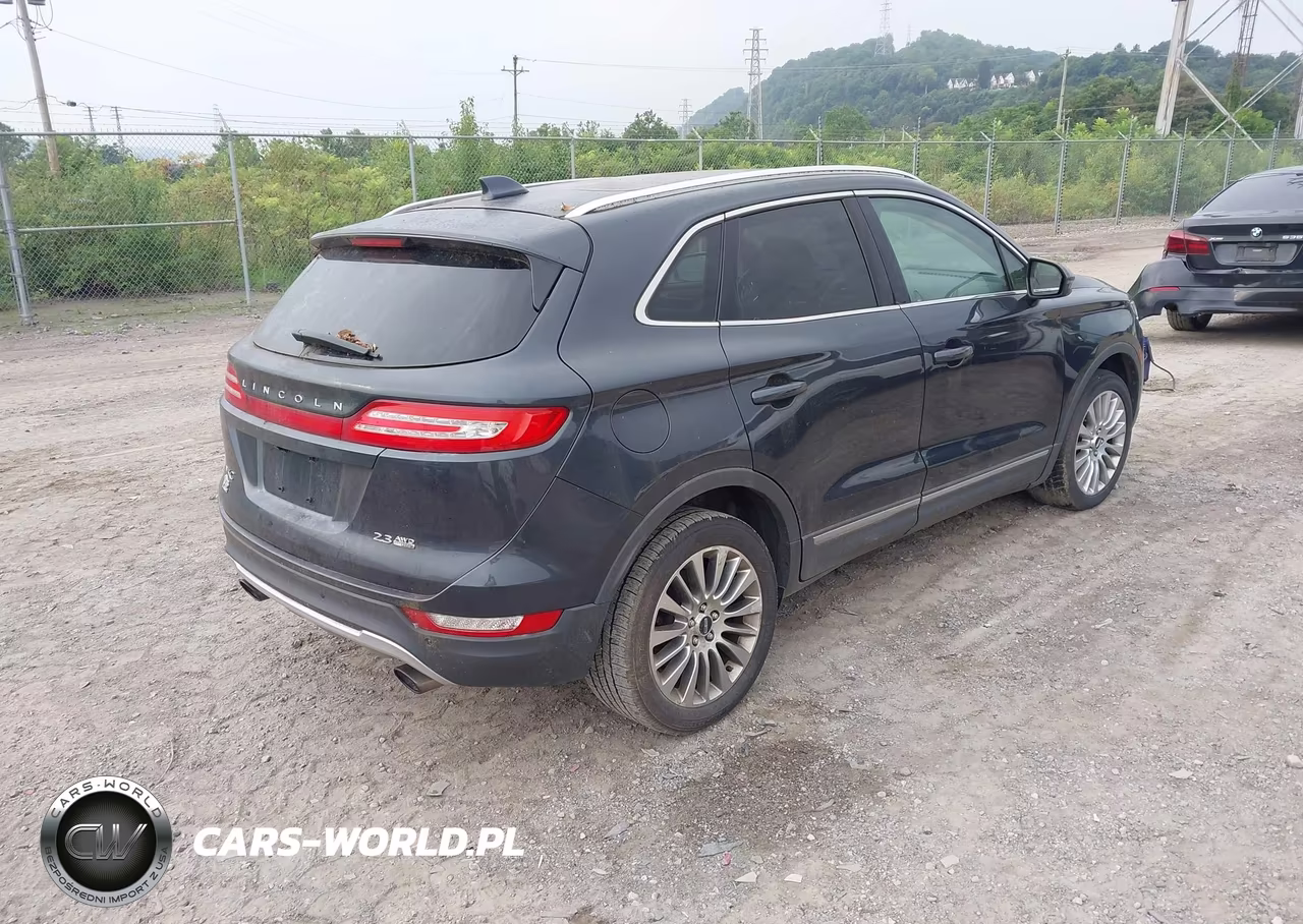 2015 Lincoln Mkc VIN:5LMTJ2AH8FUJ21864 - 4