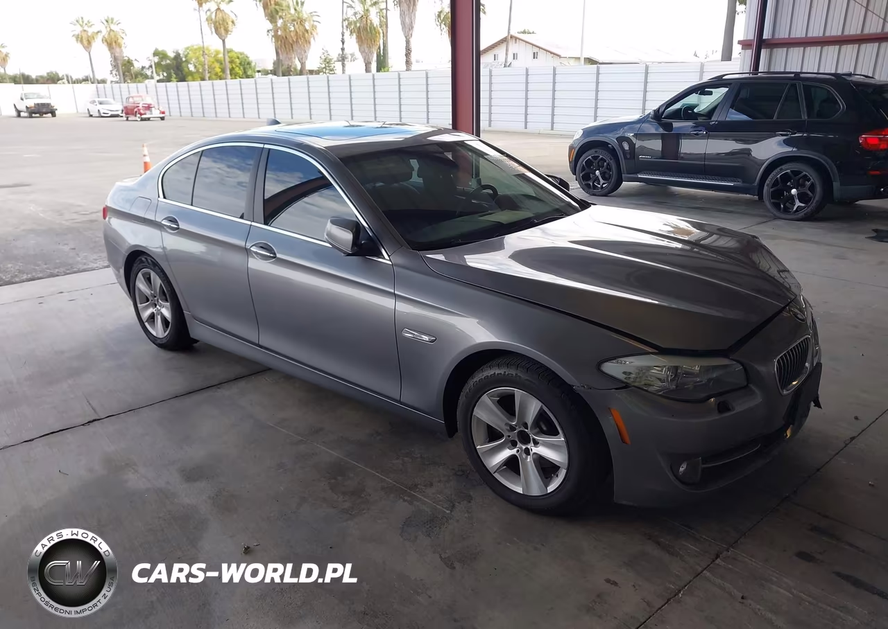 2013 BMW 528I