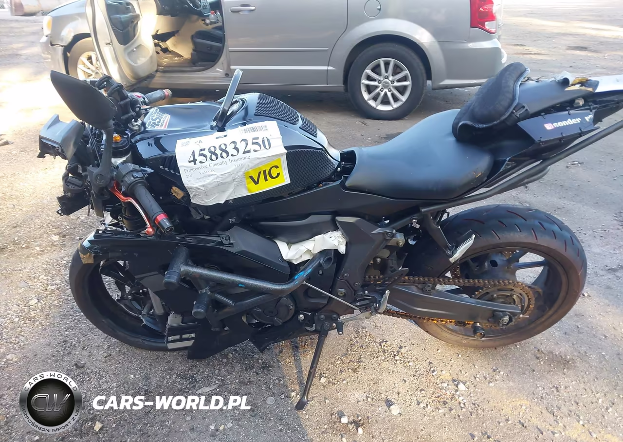 2025 Yamaha Yzfr7 VIN:JYARM38E7SA016542 - 13