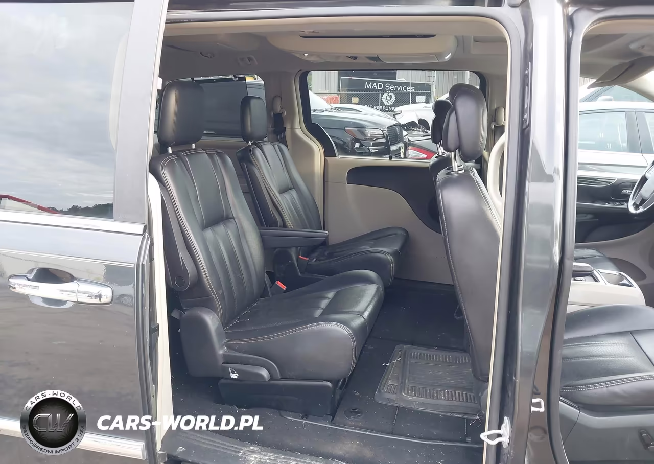 2012 Chrysler Town & Country Touring-L VIN:2C4RC1CGXCR163293 - 8