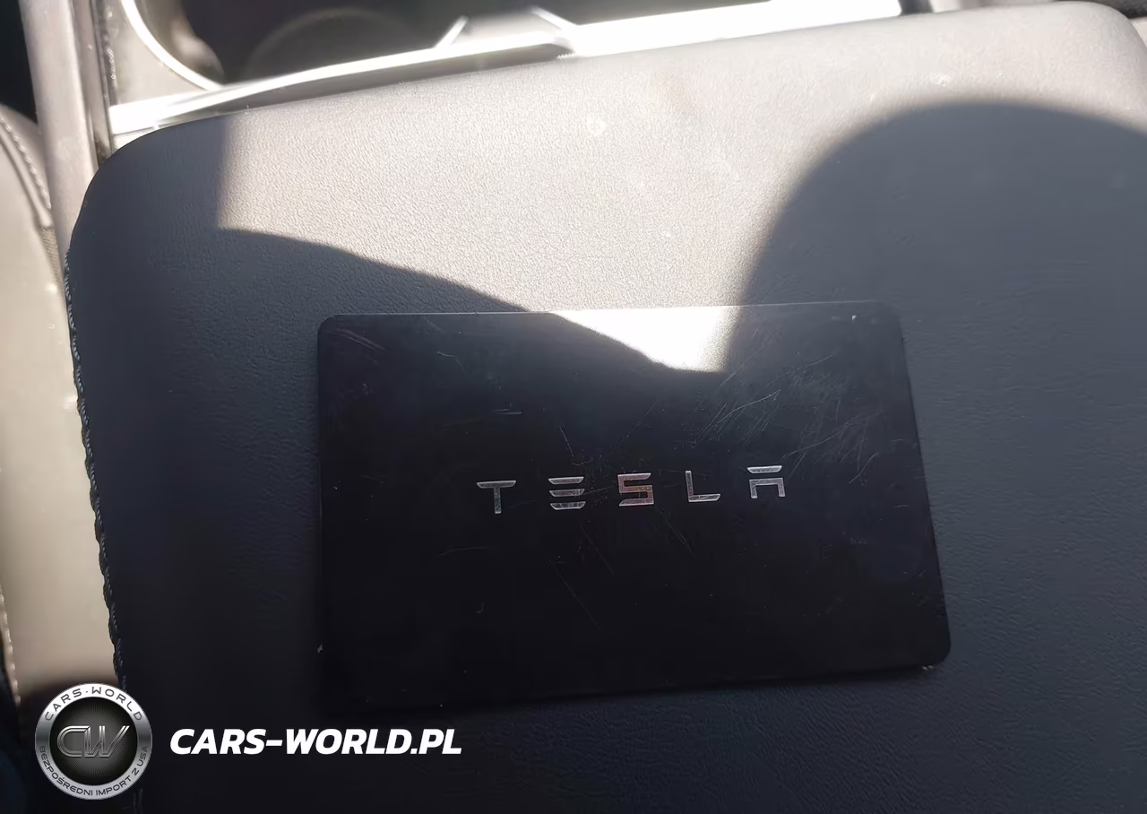2024 Tesla Model 3 Long Range Dual Motor All-Wheel Drive VIN:5YJ3E1EB2RF795761 - 11