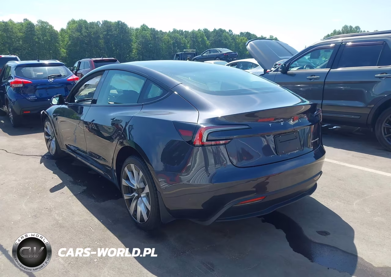 2024 Tesla Model 3 Long Range Dual Motor All-Wheel Drive VIN:5YJ3E1EB2RF795761 - 3