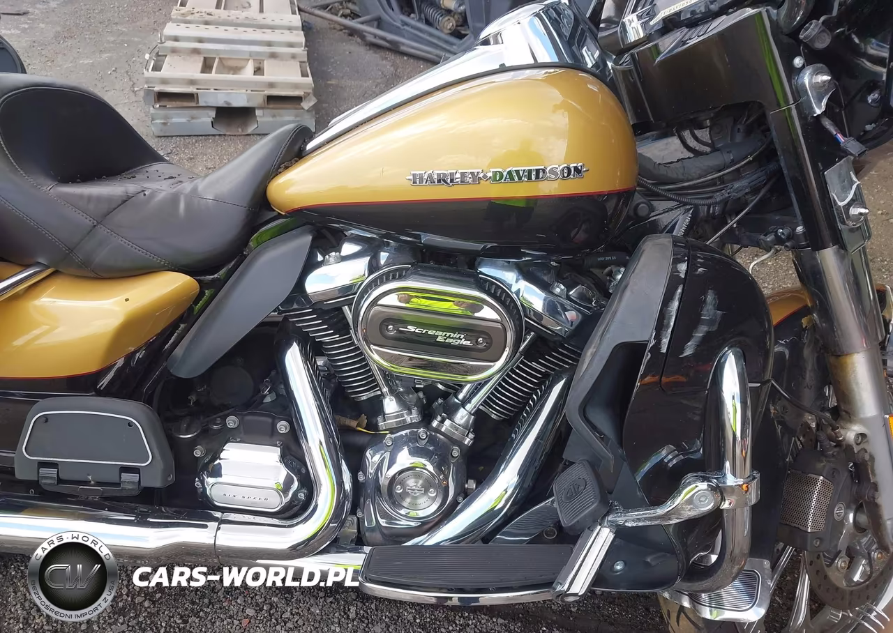 2017 Harley-Davidson Flhtk Ultra Limited VIN:1HD1KED15HB621036 - 8