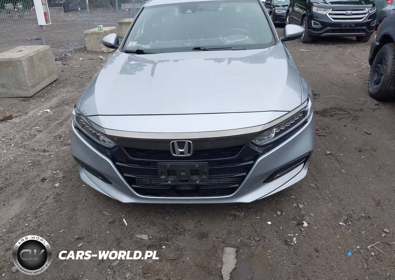 2018 Honda Accord Sport VIN:1HGCV1E30JA065693 - 12