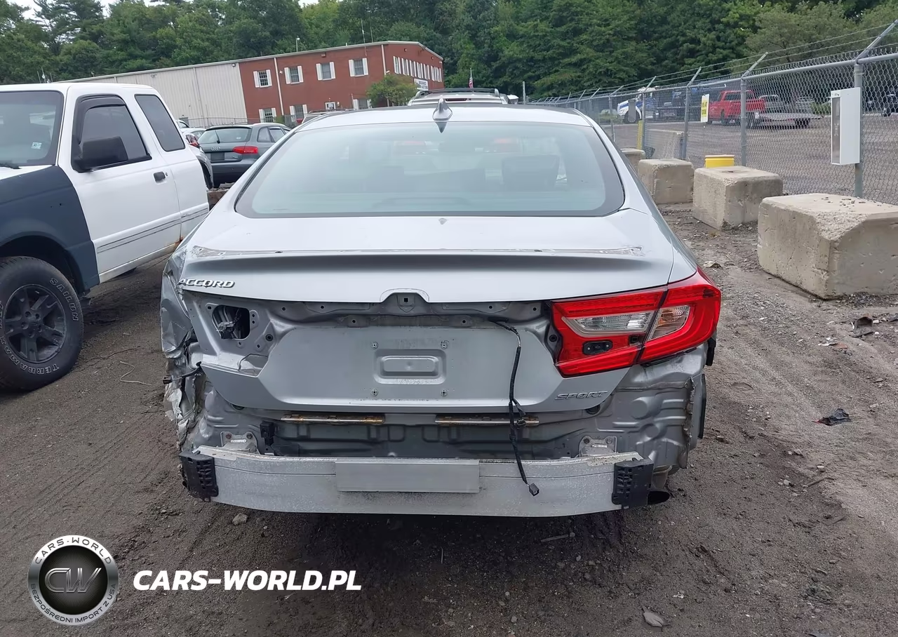 2018 Honda Accord Sport VIN:1HGCV1E30JA065693 - 16