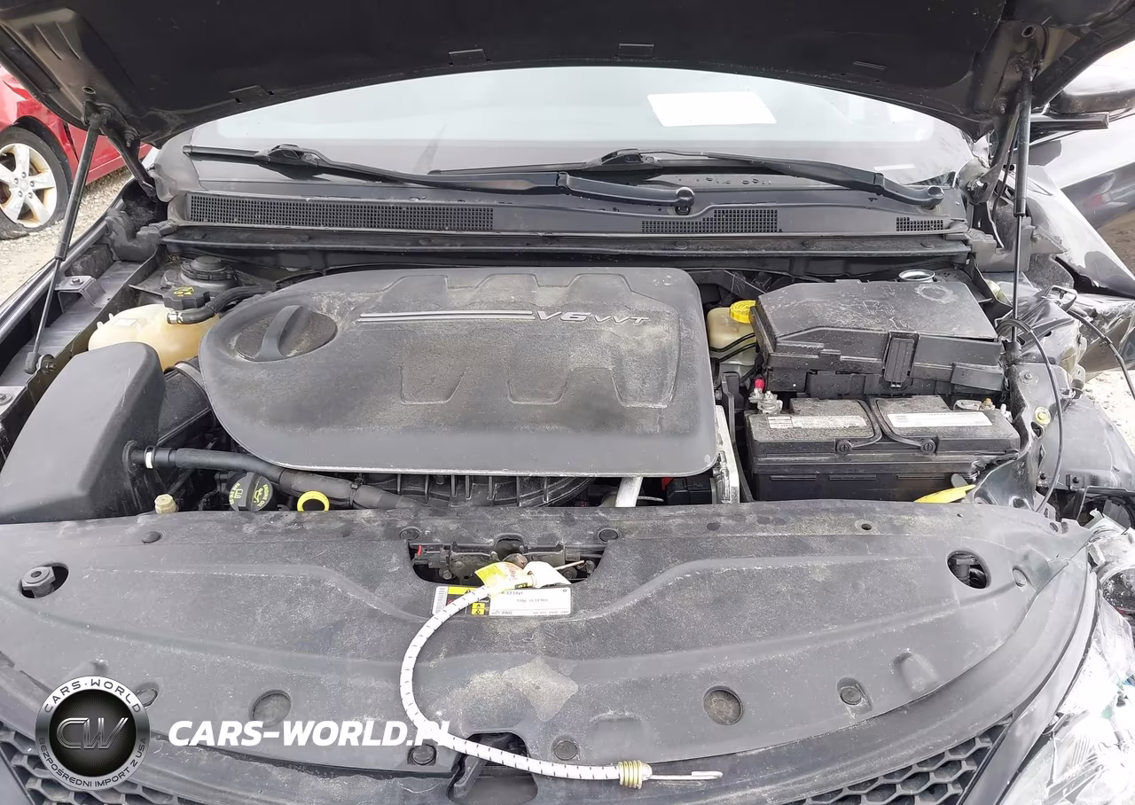 2015 Chrysler 200 S VIN:1C3CCCDG2FN627912 - 10