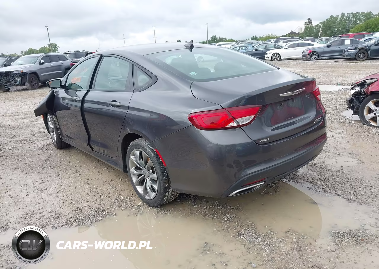 2015 Chrysler 200 S VIN:1C3CCCDG2FN627912 - 3