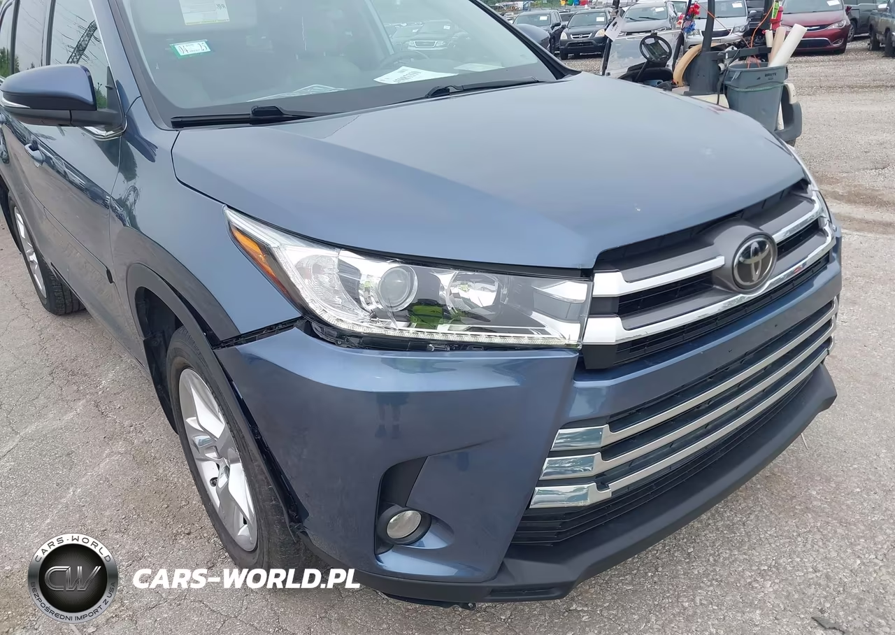 2018 Toyota Highlander Limited VIN:5TDDZRFH8JS889525 - 6