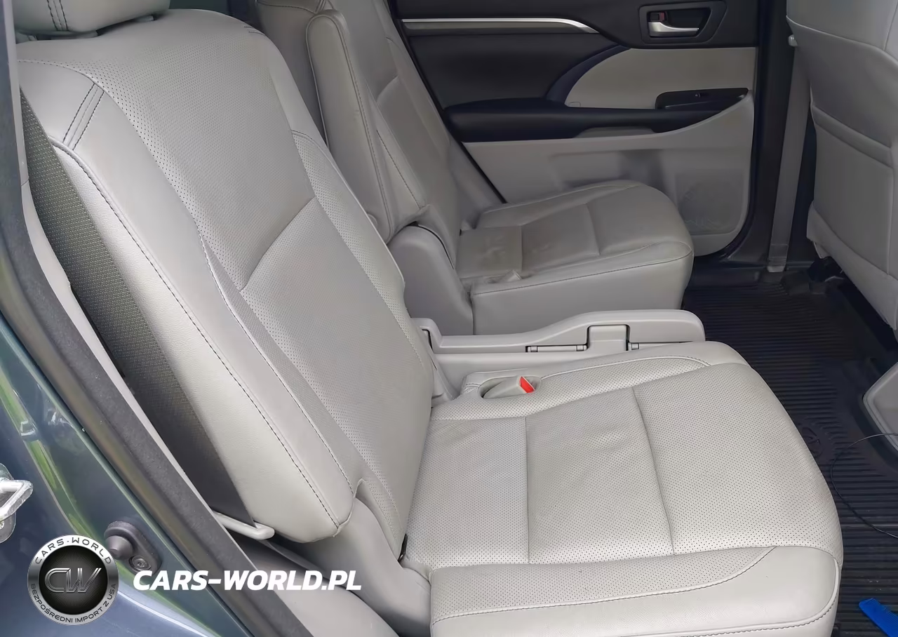 2018 Toyota Highlander Limited VIN:5TDDZRFH8JS889525 - 8