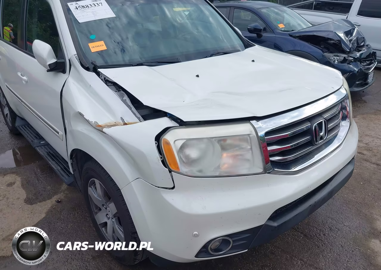 2015 Honda Pilot Touring VIN:5FNYF4H92FB066992 - 6