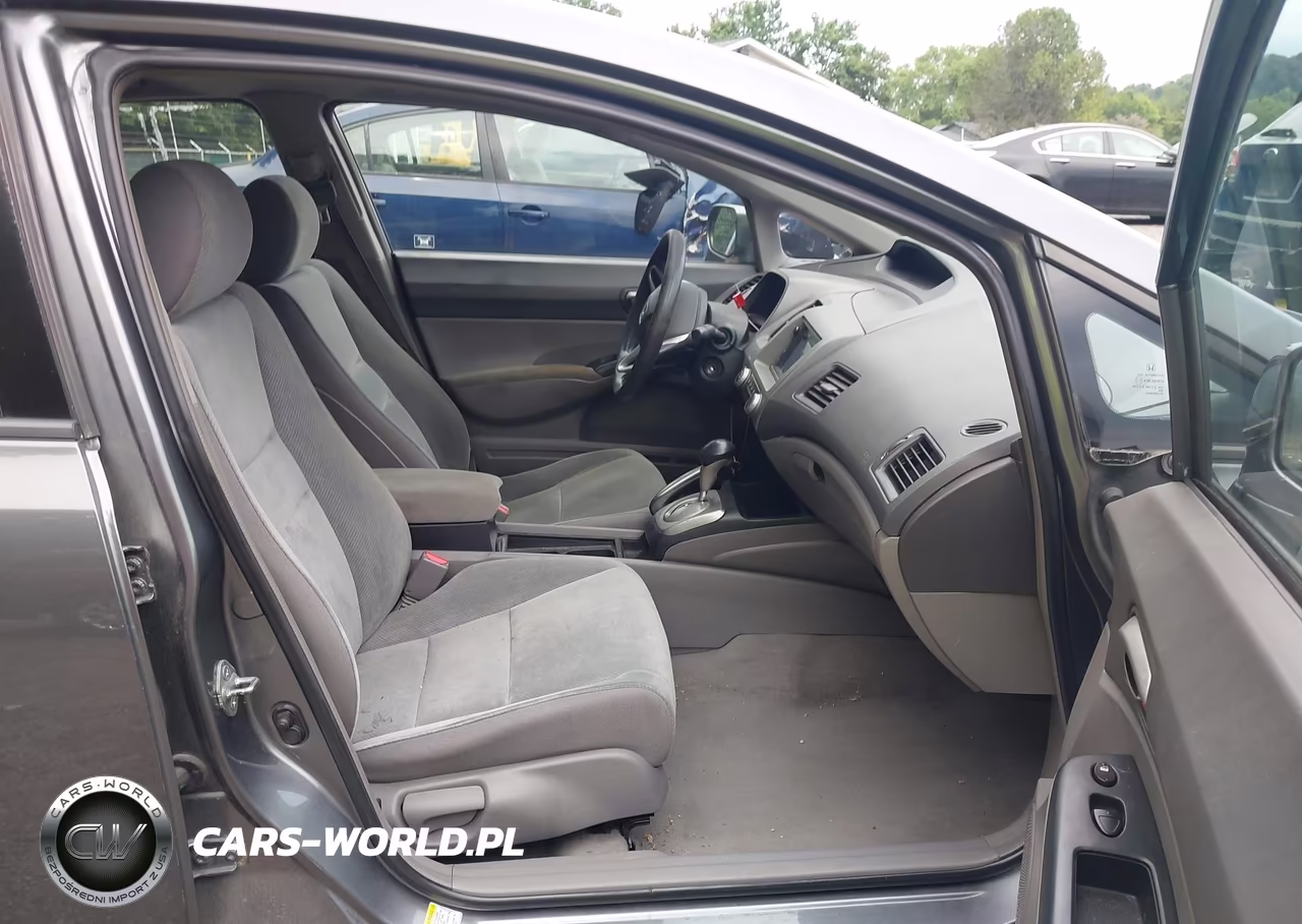 2009 Honda Civic Lx VIN:2HGFA16549H358096 - 5