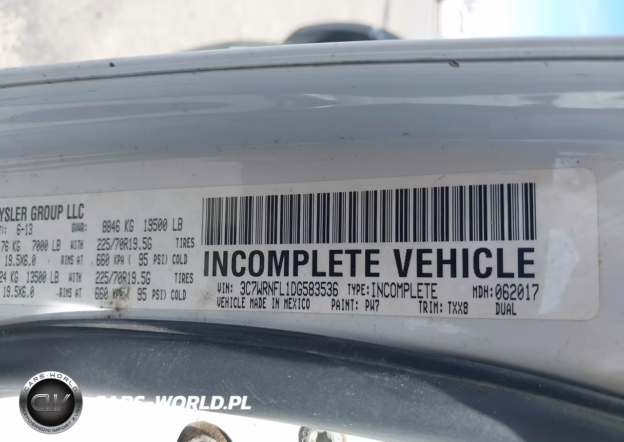 2013 Ram 5500 Chassis Tradesman-Slt-Laramie VIN:3C7WRNFL1DG583536 - 9