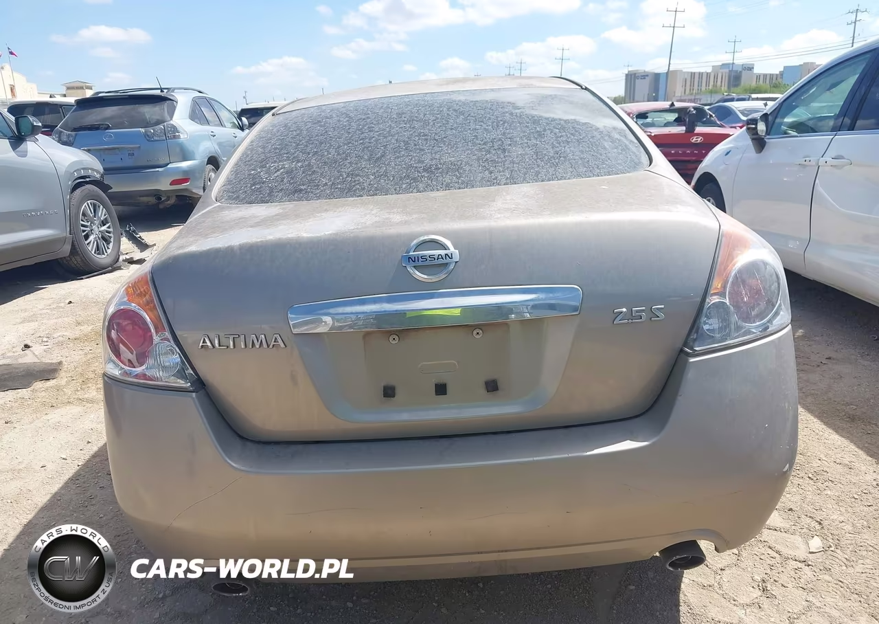 2011 Nissan Altima 2.5 S VIN:1N4AL2AP2BN432216 - 16