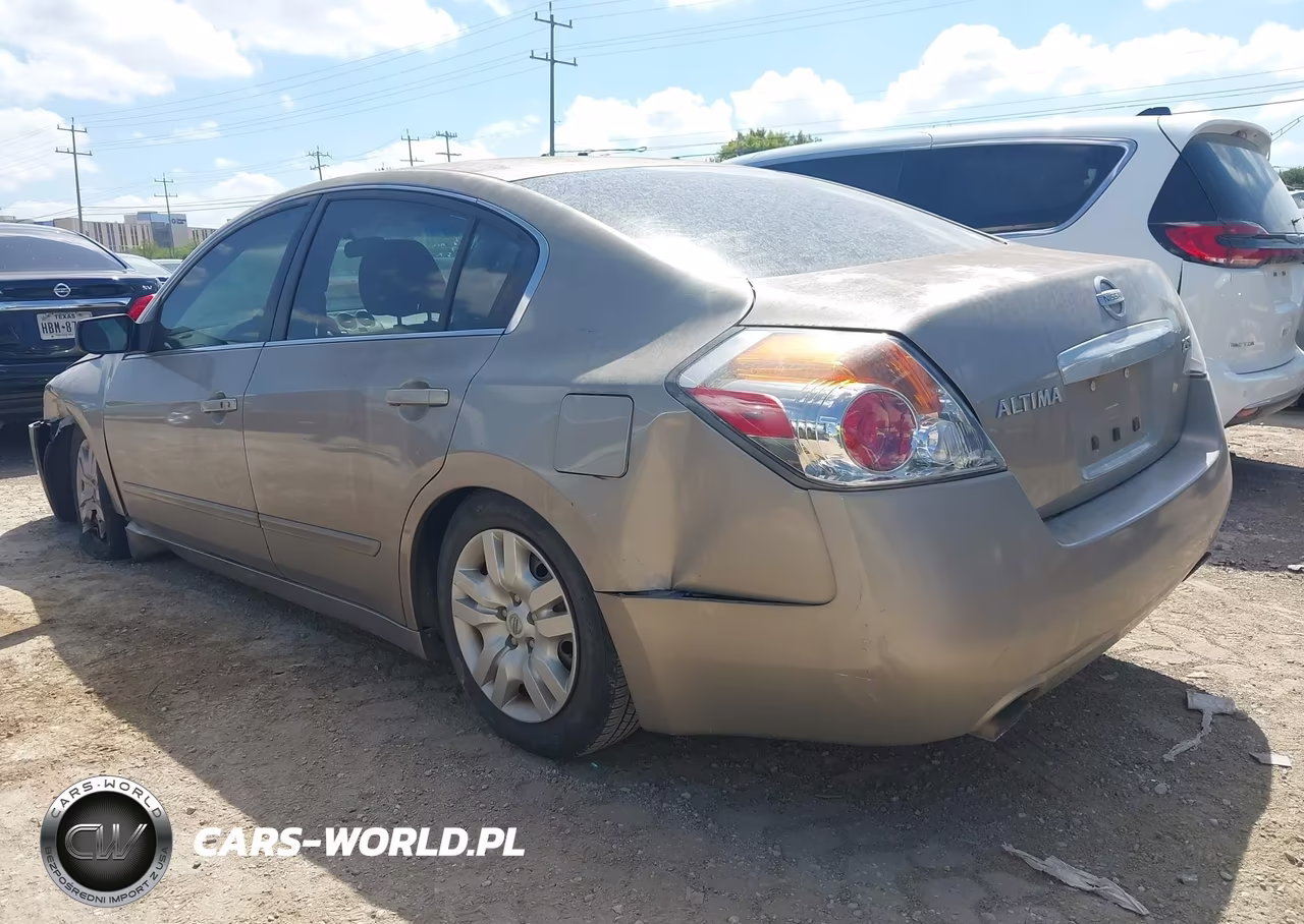 2011 Nissan Altima 2.5 S VIN:1N4AL2AP2BN432216 - 3