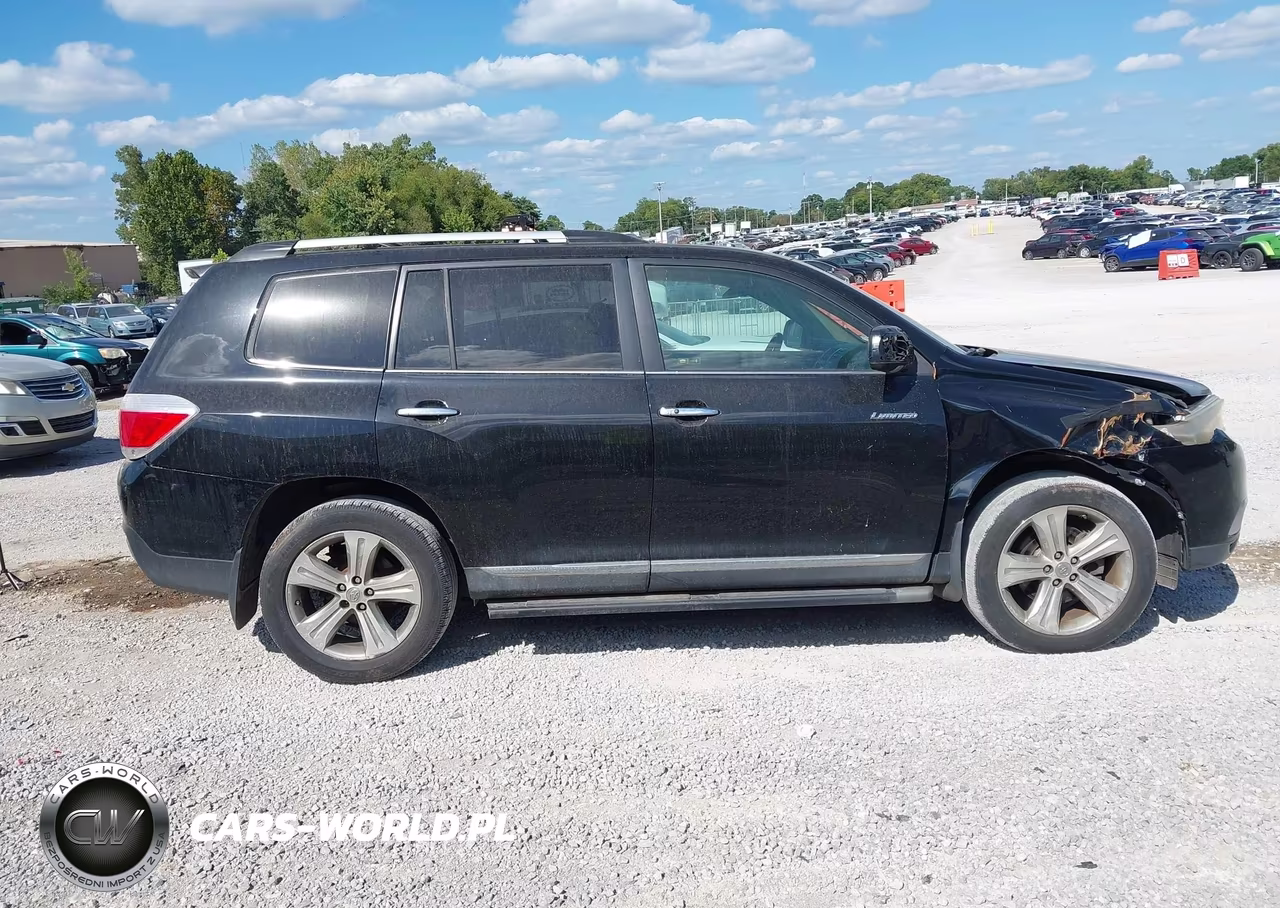 2011 Toyota Highlander Limited V6 VIN:5TDYK3EH9BS046049 - 13