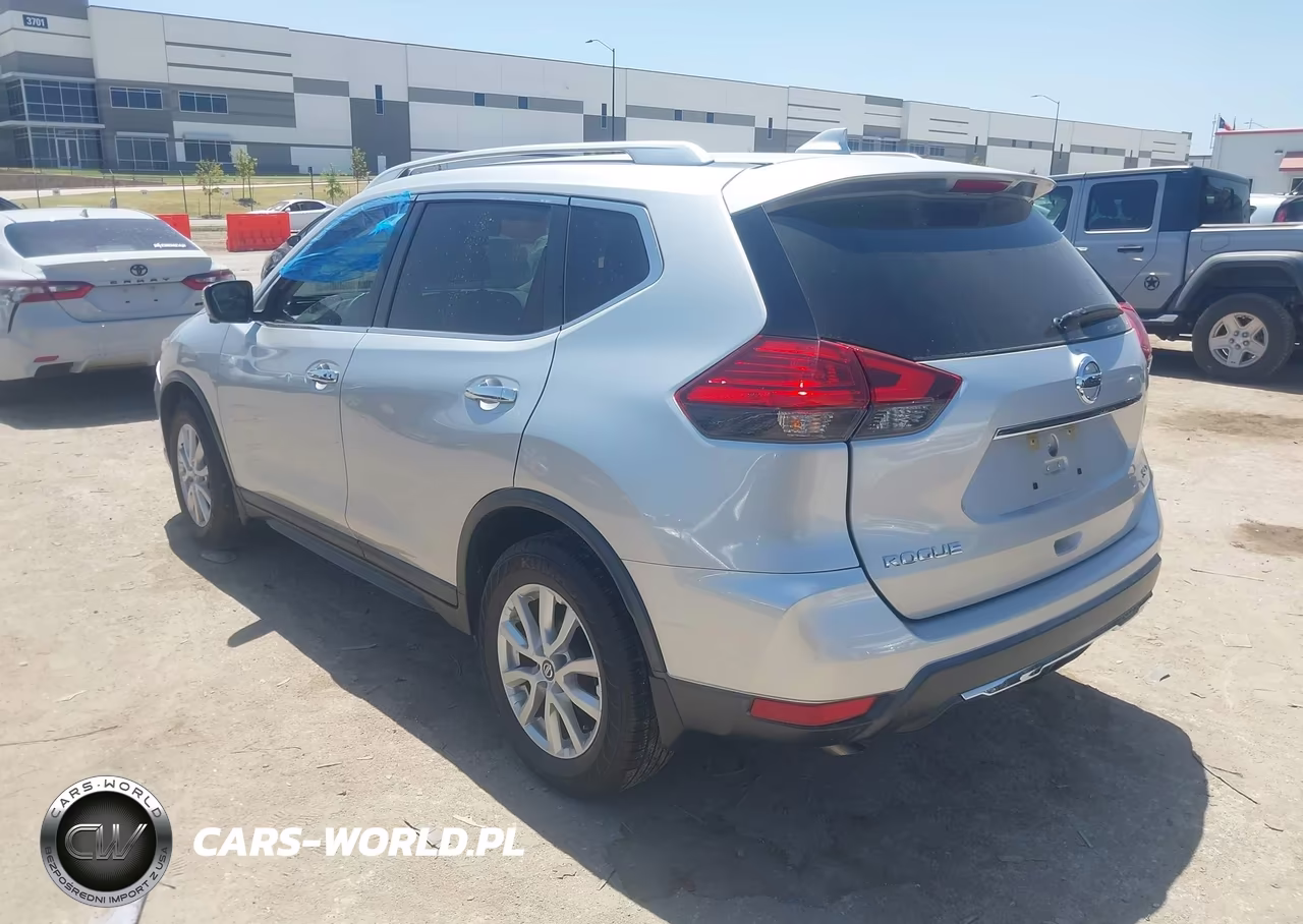 2017 Nissan Rogue Sv VIN:KNMAT2MT3HP596591 - 3