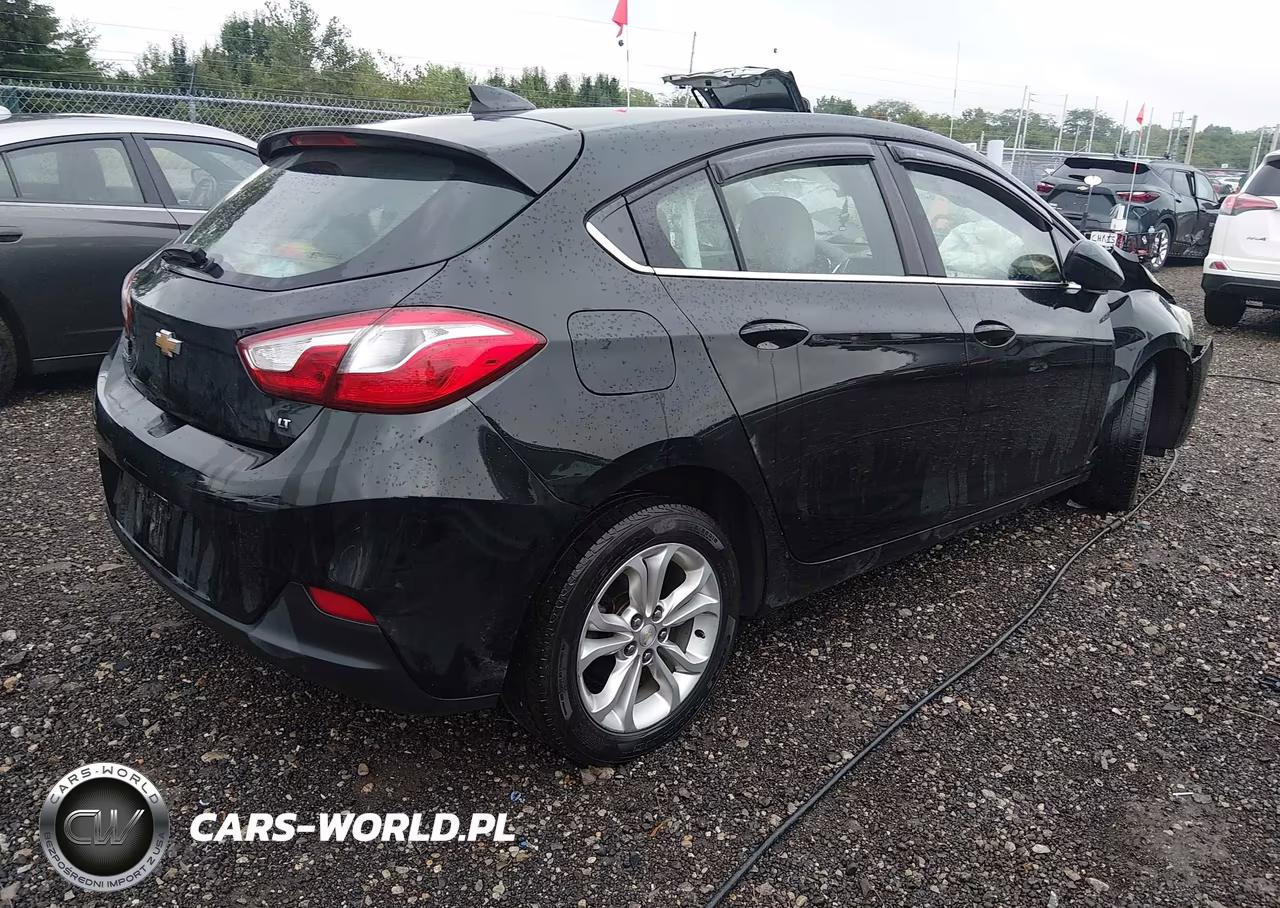 2019 Chevrolet Cruze Lt VIN:3G1BE6SMXKS542384 - 4