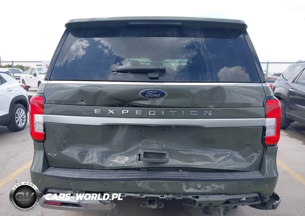2024 Ford Expedition Xlt VIN:1FMJU1H86REA03229 - 16