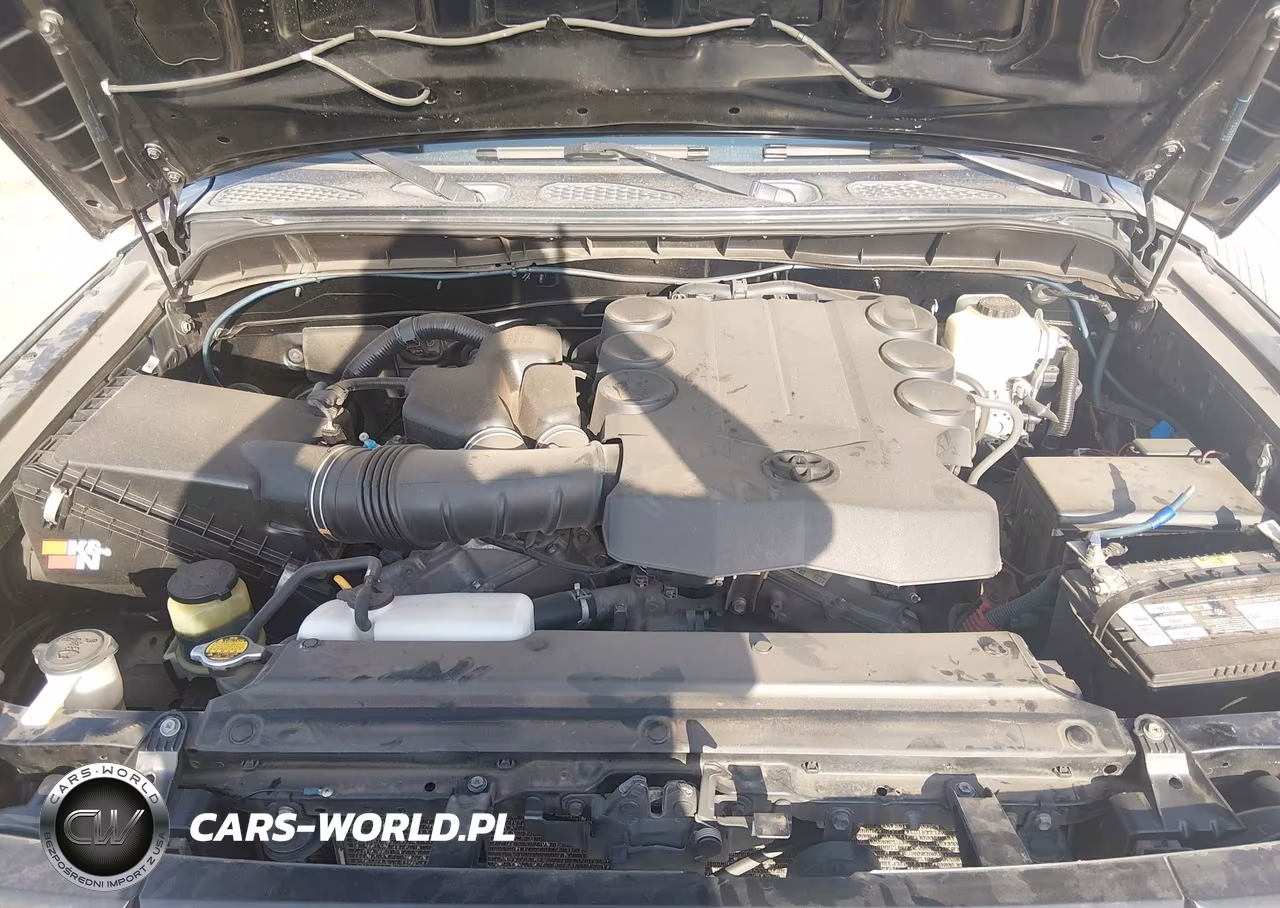 2011 Toyota Fj Cruiser VIN:JTEBU4BF8BK112845 - 10