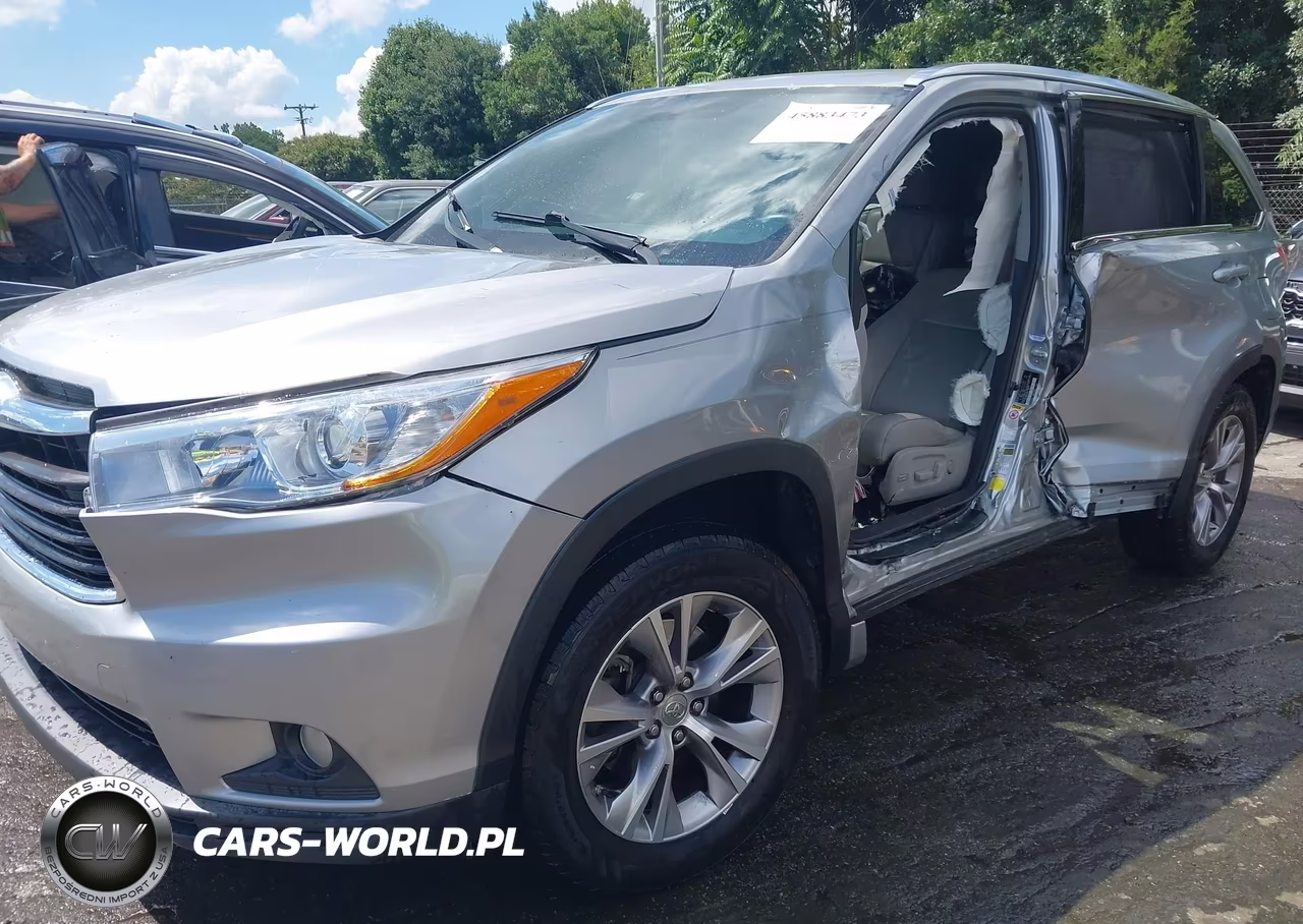 2015 Toyota Highlander Xle V6 VIN:5TDKKRFHXFS053458 - 6
