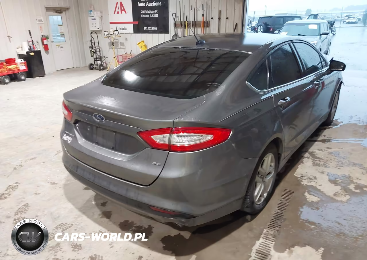 2014 Ford Fusion Se VIN:1FA6P0H7XE5402681 - 4