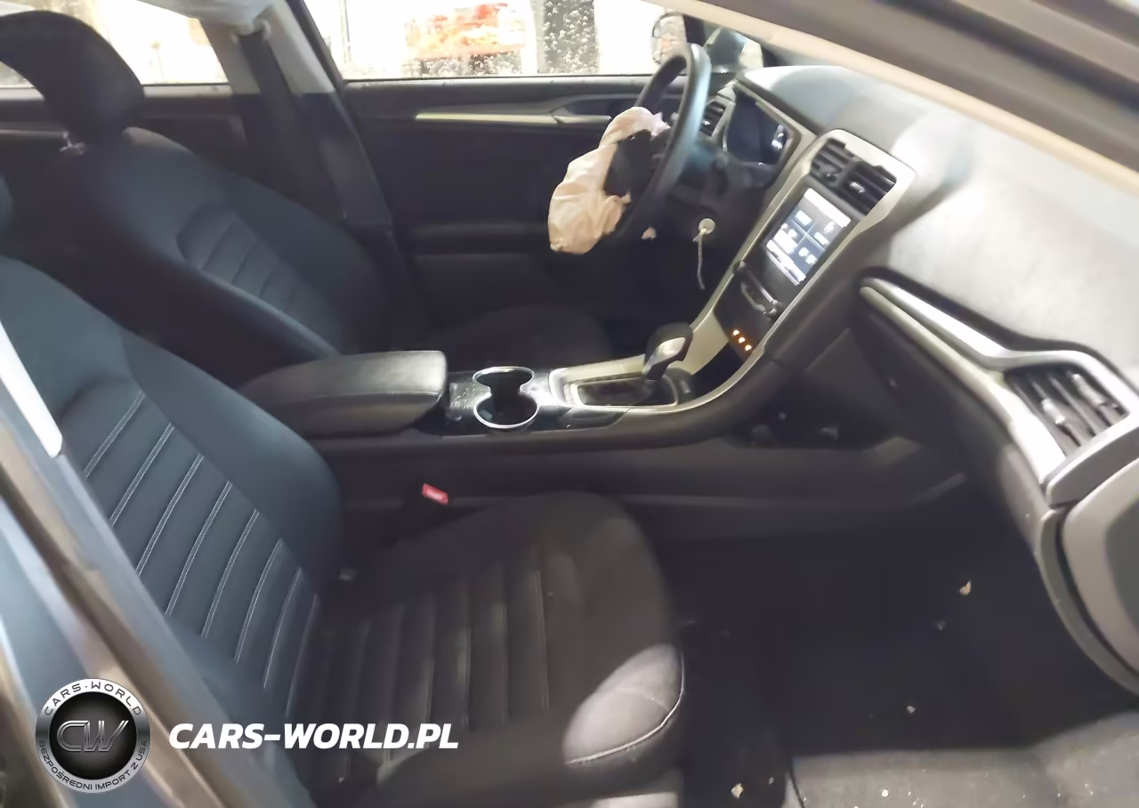 2014 Ford Fusion Se VIN:1FA6P0H7XE5402681 - 5