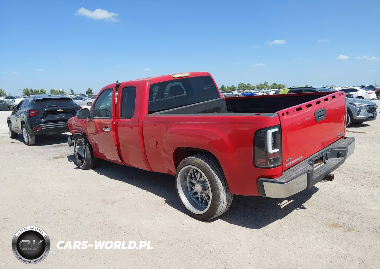 2011 GMC Sierra 1500 Work Truck VIN:1GTR1TEA2BZ229432 - 3